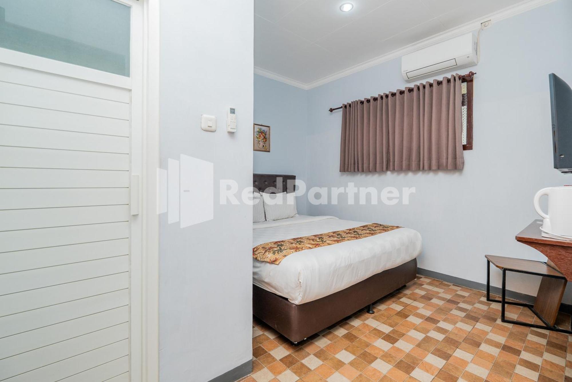 Swun Stay Inn At Sawahan Mitra Reddoorz Malang Ngoại thất bức ảnh